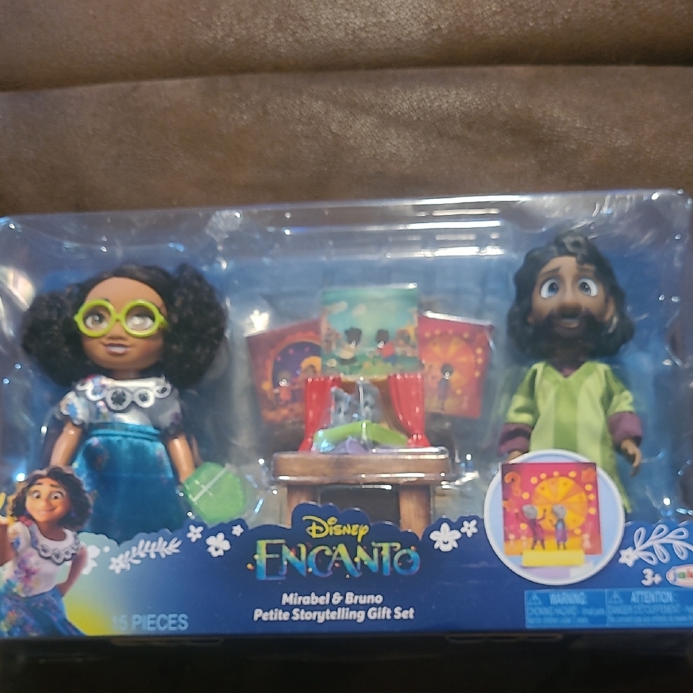 Disney Encanto Doll Set with Colorful Outfits I have 100s Of These!